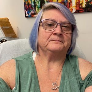 Meet your Posher, Cheryl